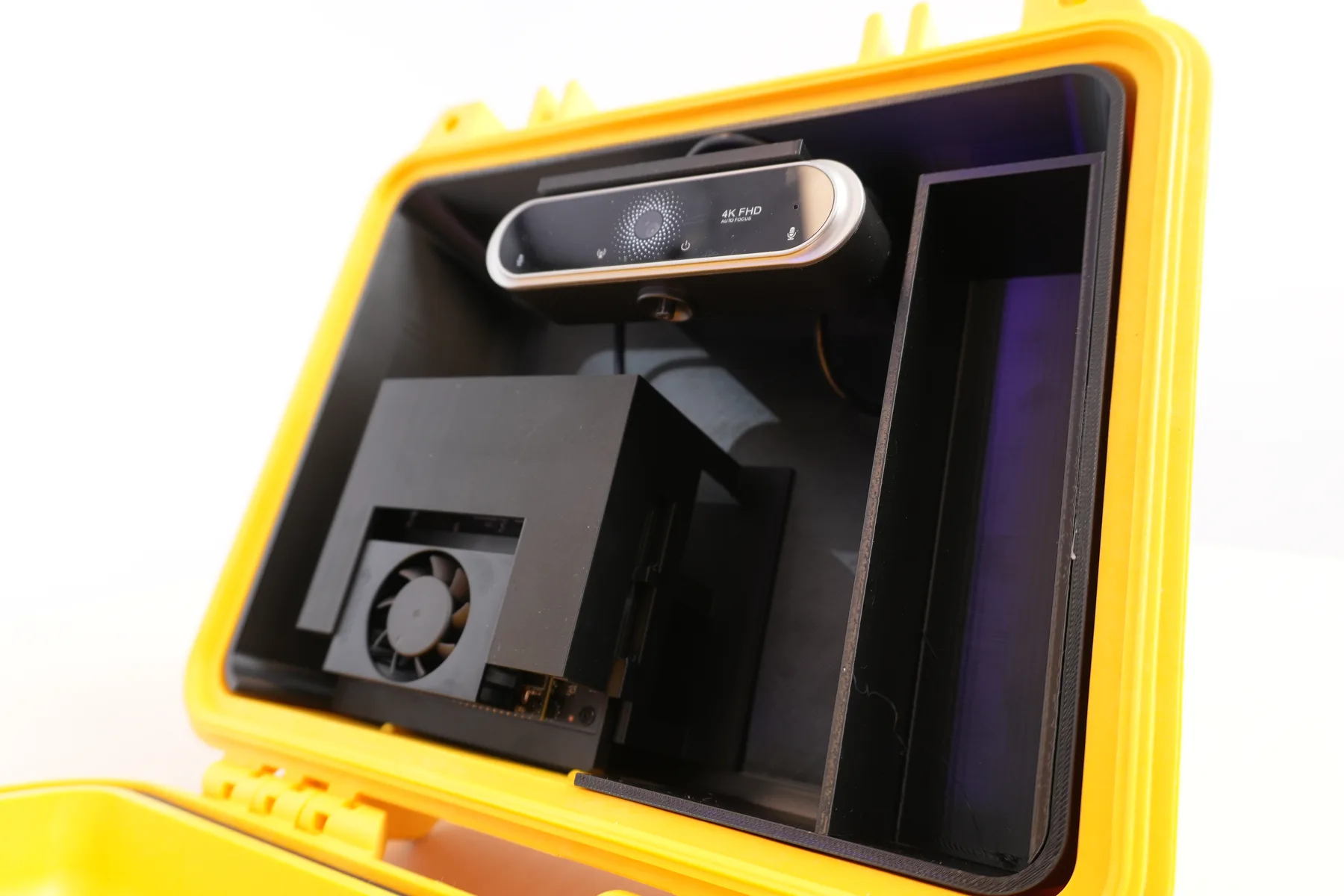 Wendy Box interior with 4K camera and Jetson